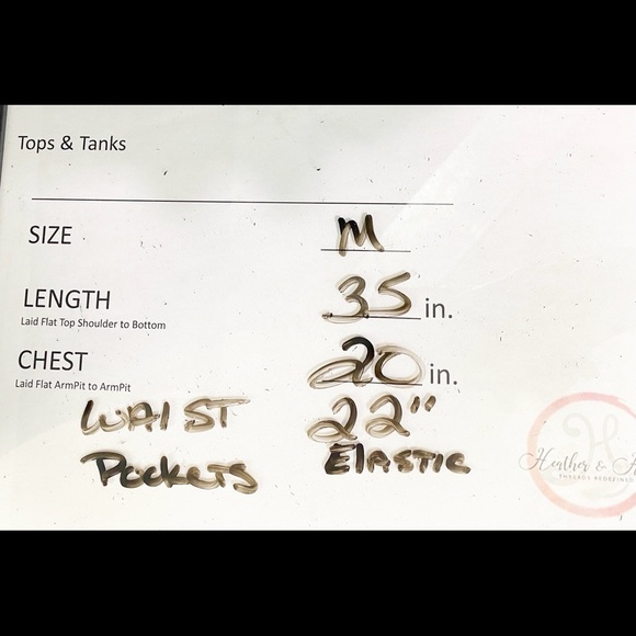 Leith-Black Floral V neck Romper w Pockets M - Picture 8 of 8